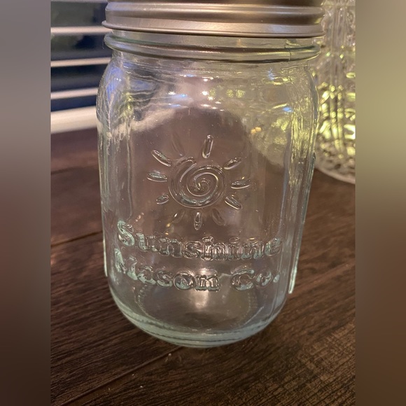 Sunshine Mason Co. 6 Drinking Jars with Straws & Lids - Picture 7 of 15